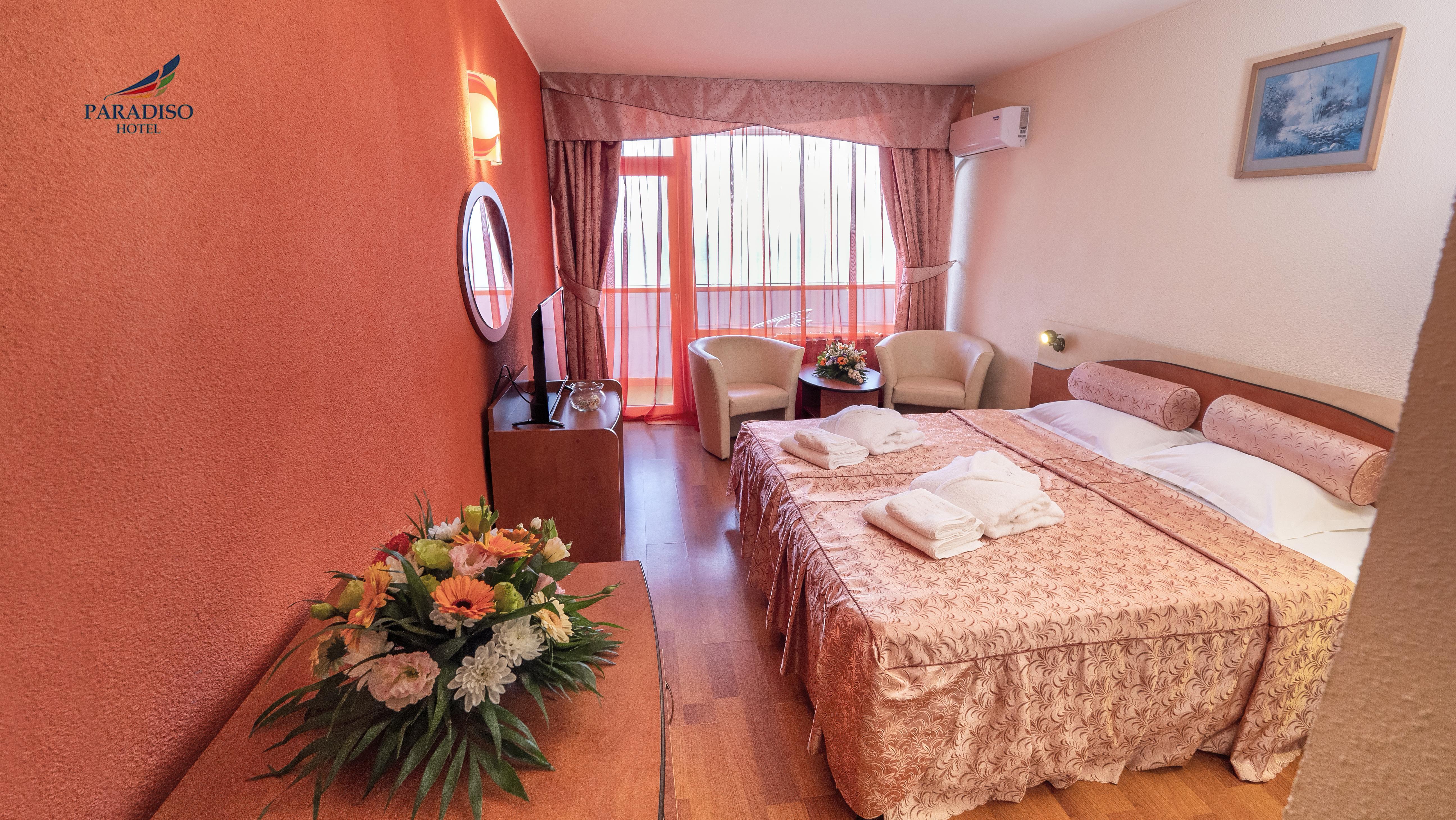 מנגליה Hotel Paradiso מראה חיצוני תמונה